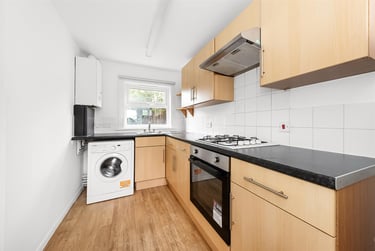 2 bed house, Devonshire Road, Forest Hill, London, SE233NB - Image 8